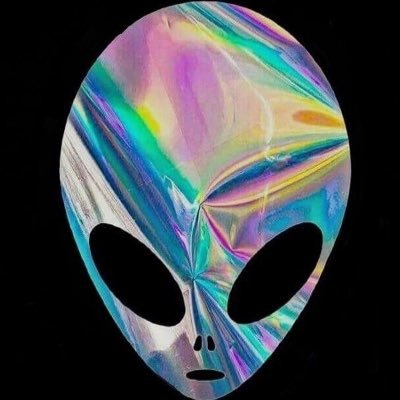 Chispitaonline's profile picture. Introvertida en redes sociales ✨ Me encantaría pasar desapercibida pero mi contenido no debería 👽 ¡Te espero en YouTube! ⬇️