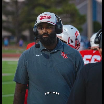 Husband to @leighannadavis Dad to Mac Coach @ Bishop Kelley High School