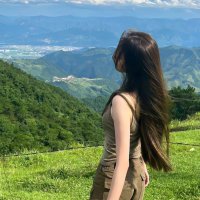 Tia (@ddmbufd) 's Twitter Profile