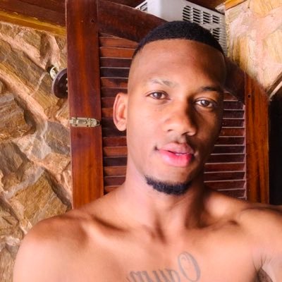atleta de JIU-JÍTSU .. bateria NEMQ .. 2º mestre sala da Santa Cruz .. pai do Arthur e Gabriel…. mente extraordinária .. 🙌🏾⚙️⚡️