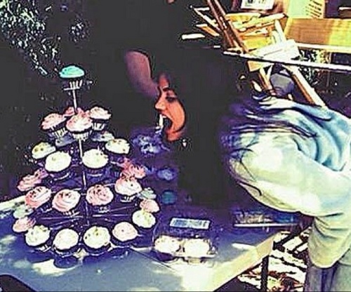 EmmaCall_'s profile picture. I was just a normal girl, until 'Keith Inc.' showed up. {17+ M}
// Based on a book made by myself. DM for information.