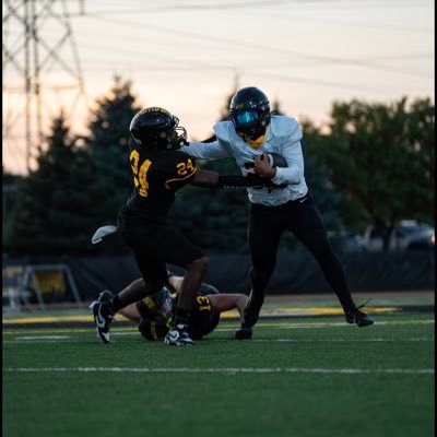 C/O 2026|Cornerback| H: 6’1 | W: 185| Joliet West| Track Sprinter 40yd: 4.43 |55m:6.91| 100m: 11.04| 200m: 23.09 chriswill0525@yahoo.com 7798044305 |