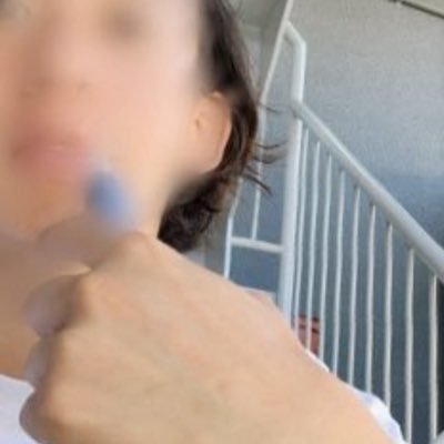 関西/アジアの準新作/30代後半/好きな言葉:嫌いなことも好きになる前に嫌いなだけであるからして嫌いになる前はどうだったか定かではない