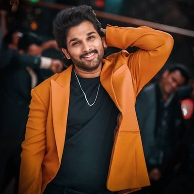 VishnuReddi04's profile picture. 