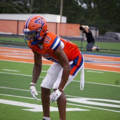 Midland Valley HS ‘27 | DB | 5’9 150lbs | 4.5 40 | GPA 3.0 | email jaydenfranklin09@icloud.com |8036463766|