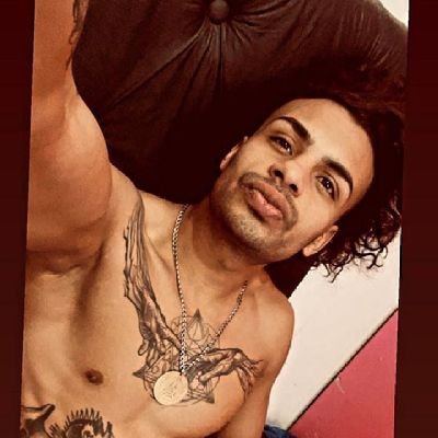 Hello, baby? I'm a sexy dark-skinned guy from Argentina. I'm 28 years old and I love fulfilling fantasies. Are you talking to me?
