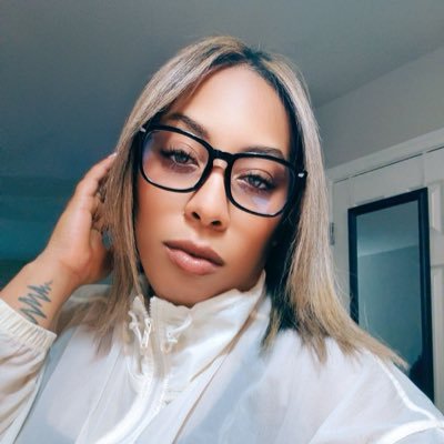 master cosmetologist 🦋/ licensed life insurance agent 🤍