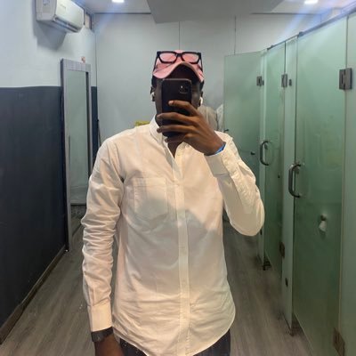 🇳🇬|| Igbo boy|| Snooker lover 🎱|| Chelsea 💙|| Neymar|| Messi|| Cruise 👑|| Number 1 Manchester United Hater! 😎