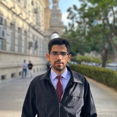 خواهم که شوم رسوا، همرنگ نخواهم شد.
