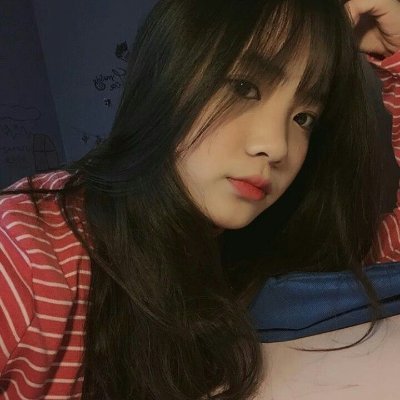 duff8335272099's profile picture. Empathetic educator. Always curious about science.