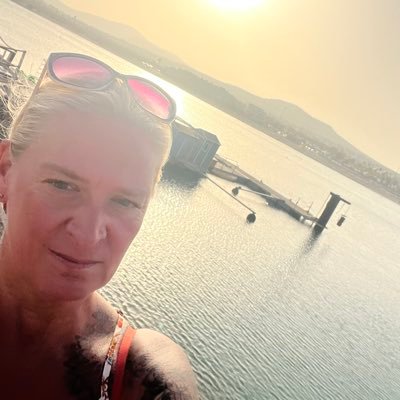 Mum of 4, Suicide Prevention Lead Experienced IAPT lead, passions: co-production, lived experience, peer support,carer peer support