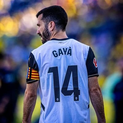 Amante de la familia,viajar y disfrutar la vida.El Valencia CF una pasión.Socio de @LibertadVCF.Muy de series y pelis.Los Ángeles Lakers 💛💜