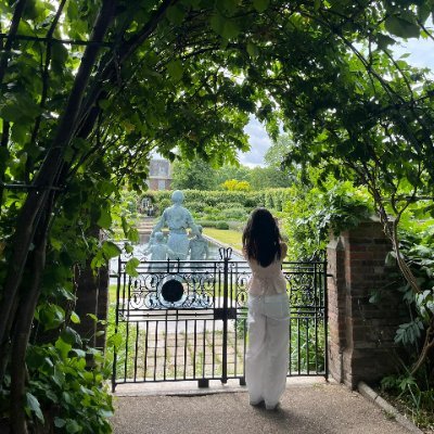 taylor73646323's profile picture. Living life happily is more meaningful than success and wealth. But never give up trying⚡️