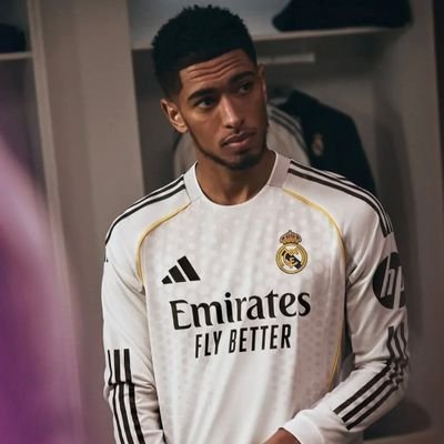 Nada es mas grande que el Real Madrid🤍🤍🤍
🐐CR7🐐
Soldado de Bellingham🏴
IZUOCHA CANON💚🩷
🇧🇷🐢