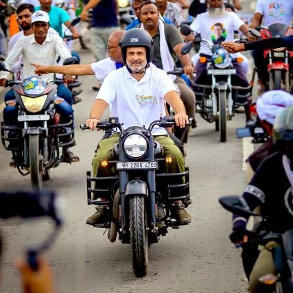 Rahul Gandhi |
Indian National Congress |
Football Lover |