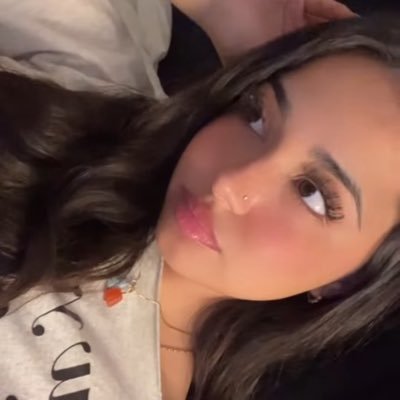pretty & paid 💸₊˚⊹ ♡ • NO insta • NO meets