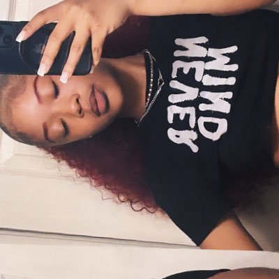 thekaykaoirr's profile picture. 