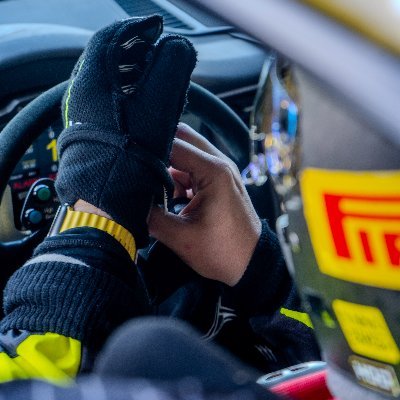 Advanced Therapy and Biotech Entrepreneur | Race Car Driver