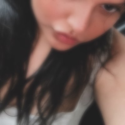 i make content: jois , touching vids , phone calls ! i’m baby girl.