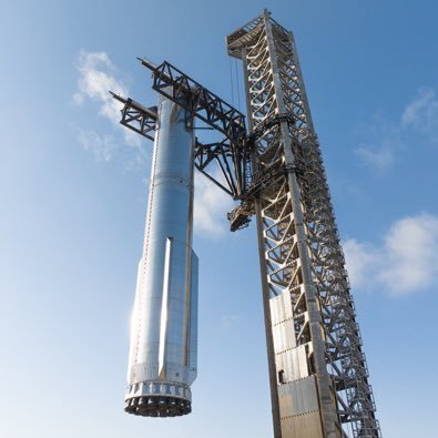 Watch Starship's tenth flight test → https://t.co/xiHIC1DTyJ…