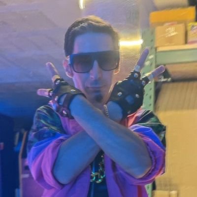 Je parle de trucs chouettes ! 🦉
🔸VideoMaker JV / Streamer ➡️ https://t.co/8qrKtyUHBt
🔸Membre de @g2l2corp
🔸Contact ➡️ zoulman.net@outlook.fr