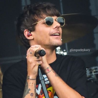•Veterinária das galinhas do Zayn• Lee🪽
GR63/OP81
✧𝑁'𝑎𝑖 𝑝𝑎𝑠 𝑝𝑒𝑢𝑟 𝑑'𝑒𝑠𝑠𝑎𝑦𝑒𝑟!🫧
#HappyBirthdayLiam