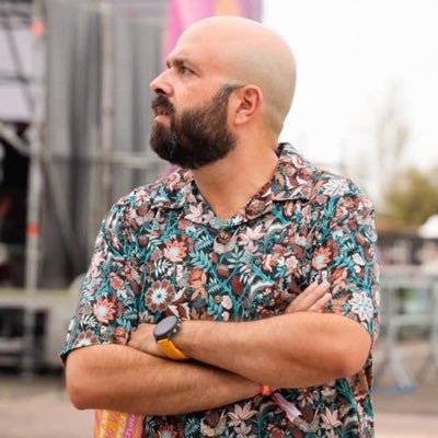 ✍Periodista de provincia en @DiarioDAlmeria 🎮Coordinador de la sección de videojuegos de @GrupoJoly 🏘Pregonero de mi pueblo ⚔Adalid del #PETO