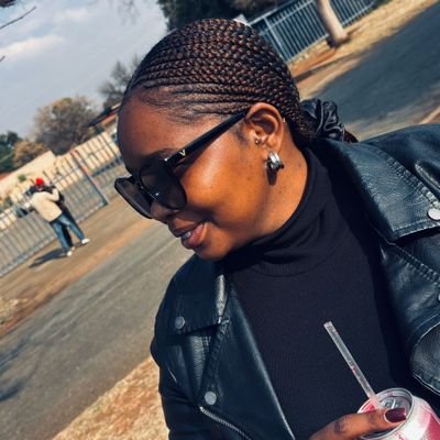 BusisiweMoekets's profile picture. 