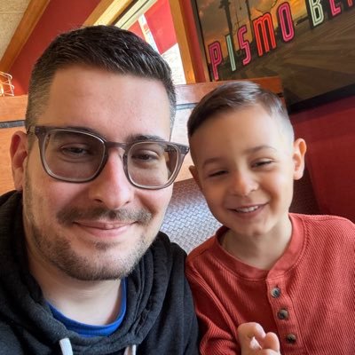 Documenting the ups and downs. 98.5k YTD in payouts. Childhood cancer parent https://t.co/Y8vLrpT7Z5