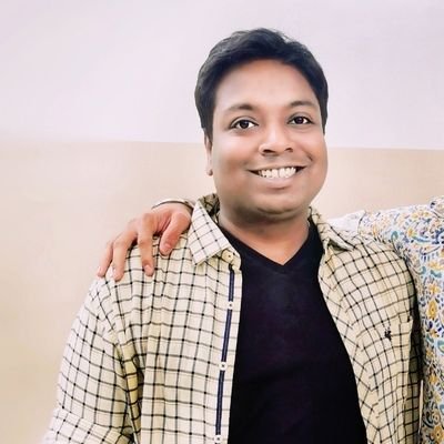 Liberal to the core, Big foodie by birth, staunch beleiver and dreamer of Unity in diversity, try to be in the good side of history of togetherness. 😊😊👍👍👍