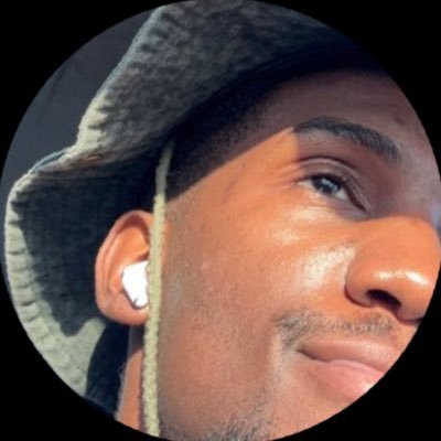 TawandaGutsa's profile picture. 👽