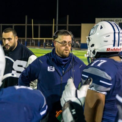 Educator/Football coach: Offensive Line- Union City HS (NJ) 🦅 #UCPRIDE 2-time Group 5 North 2 State Champions, 7-time SFC Division champions