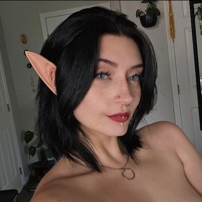 🌿 alt nymph ⋆˙⟡ content creator 🕯 yes i have one ⋆˙⟡ fantasy cosplay 🏔 18+