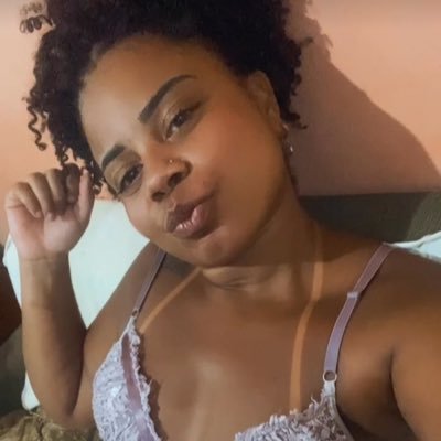 dayane648's profile picture. 