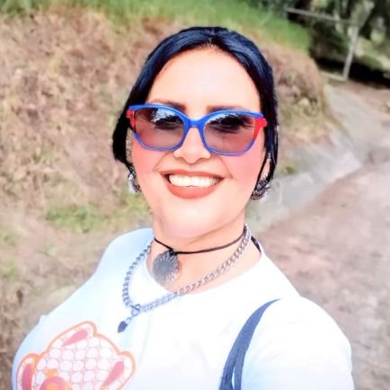yulita72's profile picture. 100% Eficaz,autentica,generosa,amorosa competente y buena mama q mas se puede pedir 100%ROMEISTA♥ SIGUE MI CUENTA EN INSTAGRAM @knaymabisuteria 🌠 TE ENCANTARA