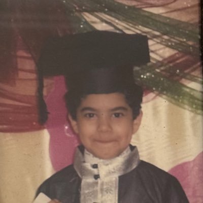 y_km14's profile picture. Senior Nursing Student | @kauedu_sa | #Nur23