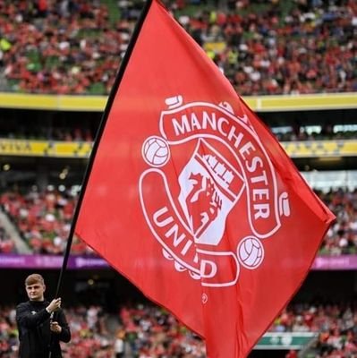 Manchester United my paradis
❤️ مانشستر يونايتد ❤️
مكتفيه من الجميع لدي عالمي الخاص في أروقة رأسي
🖤 💗Blackpink🖤💗