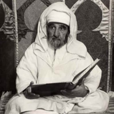قال ابن الجوزي : ينبغي للإنسان أن يعرف شرف زمانه، وقدر وقته، فلا يضيع منه لحظة في غير قربة، ويقدم الأفضل فالأفضل من القول والعمل.