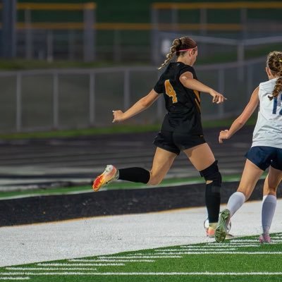 jadyn_baumbach's profile picture. soccer • ᴛʀᴀᴄᴋ • ᴜᴘ ɴᴏʀᴛʜ • ✞ɢᴏᴅ✞