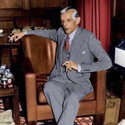 Column Writer And Auther Of four Books زاویے ،خیالات ،خیال آرائی ،نکتہ آفرینی