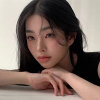 ⭒ (@glooberry) 's Twitter Profile