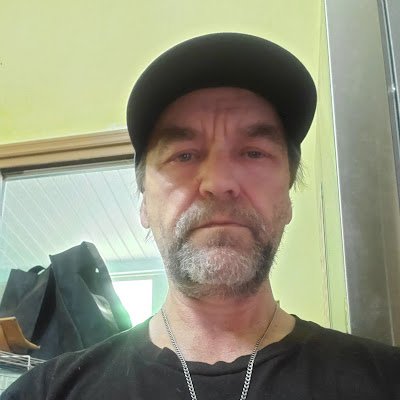 LarryGauth34575's profile picture. 