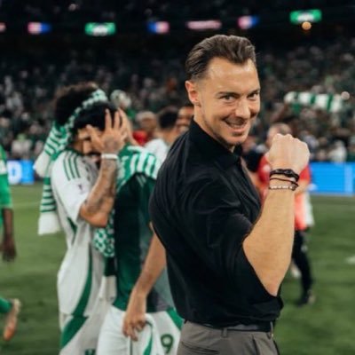 الاهلي إلى المجد مجدداً هيا ي أبطال 💚💚