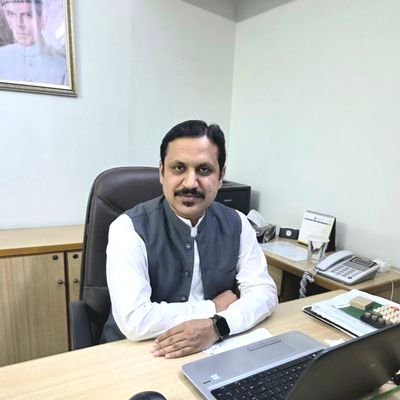 Chartered Certified Accountant ✍️ Proud to be Sindhi ✍️ live in own world 🤲 Strong believe in Allah ❤️ No more canals on Indus River 🙏 🙏