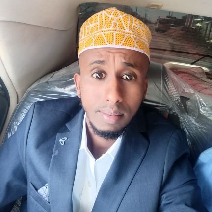 OmerUd96329's profile picture. Dugsi male qabyaladi waxay dumiso mooyaane