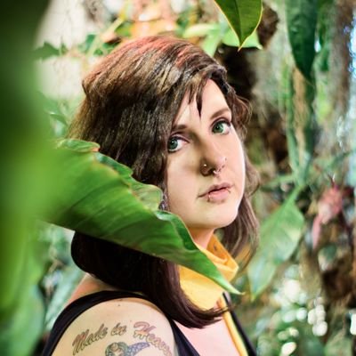 🩷 30 💖 they/them 💫 Video game cosplayer & Masters level sewist 🪡 I love tactical gear and kawaii fashion 🌸 @noah_redfern 💍 🩷