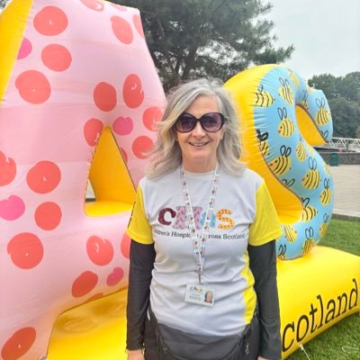 Spiritual Care & Bereavement Lead @supportCHAS. Mum of 3 who believes our finger prints never fade from the lives we touch. All my own thoughts