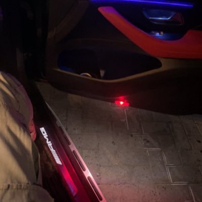 سأصنع دربي ولو بين الجبال فلا يعرف المجد إلا الرجال 💎 KU 🎓 | 🇰🇼 | 🇪🇬