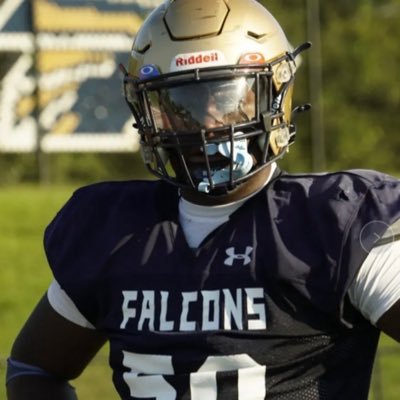 DL |6’2| 260lbs| Age: 14| Class of 2029| @gcfootball| asabenjamin2029@gmail.com|