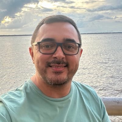 GustavoERochaB's profile picture. aprendiz de marinheiro